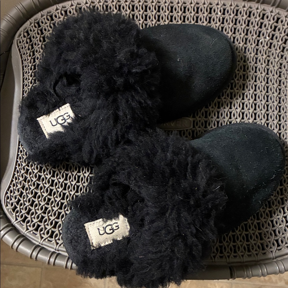 UGG Black Women's Slippers